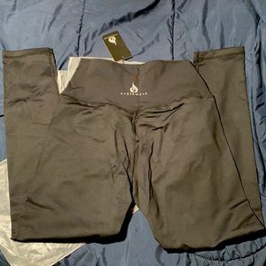 RYDERWEAR BASE LEGGINGS